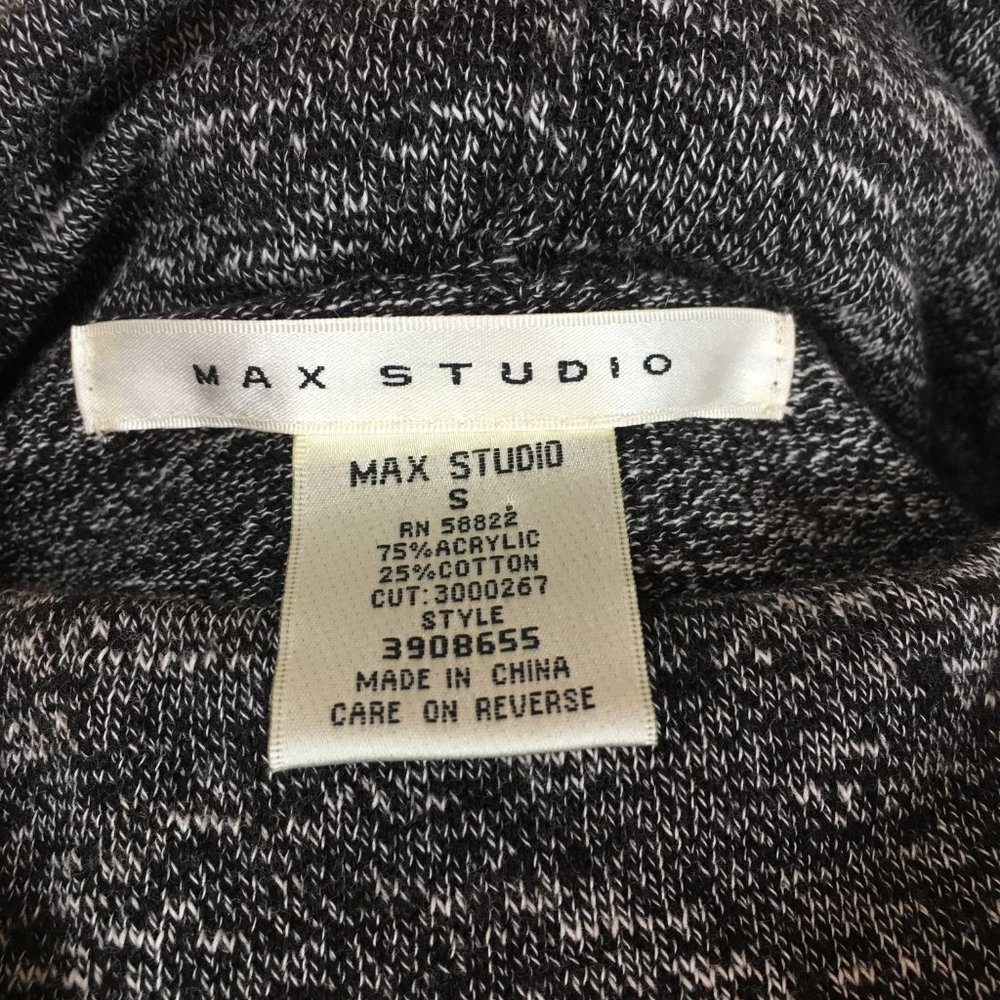 Max Studio - Picture 8 of 8